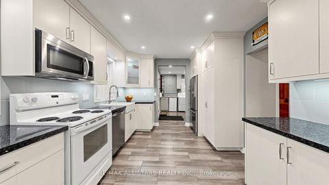 Photo 8 at 28 Florence Drive, Pefferlaw, Georgina