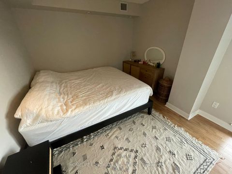 Photo 11 at 2303 - 80 Western Battery Road, Niagara, Toronto