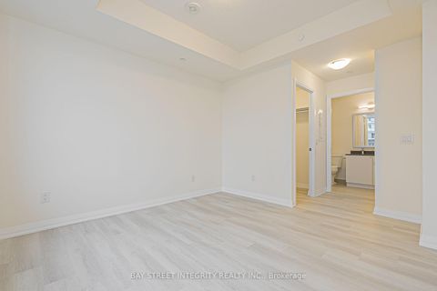 Photo 12 at 710 - 3260 SHEPPARD Avenue E, Sullivan, Toronto