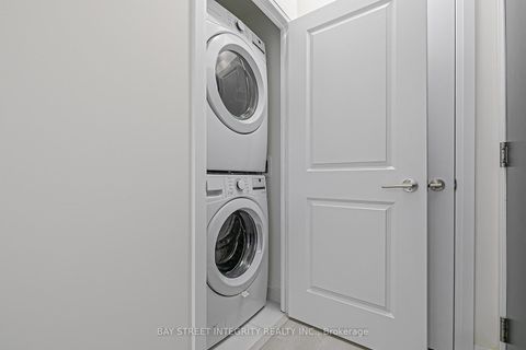 Photo 19 at 710 - 3260 SHEPPARD Avenue E, Sullivan, Toronto