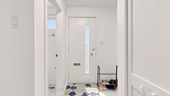 Photo 3 at 59 - 10 Esterbrooke Avenue, Don Valley Village, Toronto