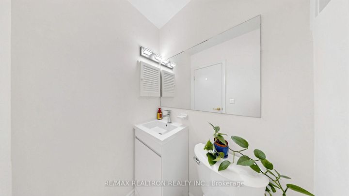 Photo 17 at 59 - 10 Esterbrooke Avenue, Don Valley Village, Toronto
