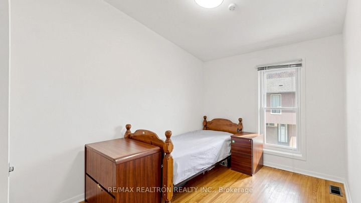 Photo 33 at 59 - 10 Esterbrooke Avenue, Don Valley Village, Toronto