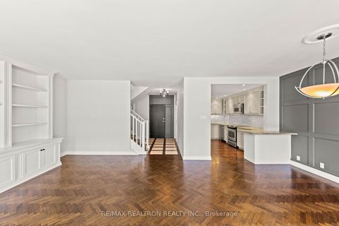 Photo 11 at 412 - 55A Avenue Road, Annex, Toronto