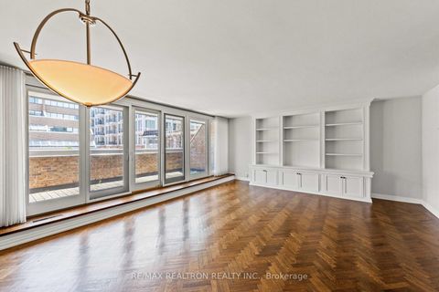 Photo 12 at 412 - 55A Avenue Road, Annex, Toronto