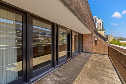 Photo 22 at 412 - 55A Avenue Road, Annex, Toronto
