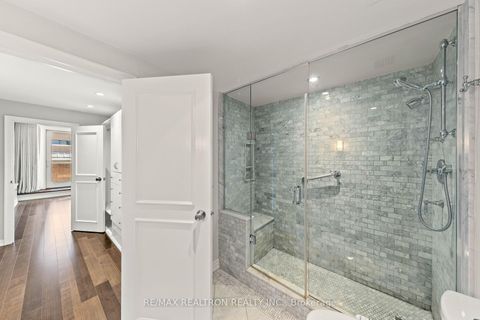 Photo 41 at 412 - 55A Avenue Road, Annex, Toronto
