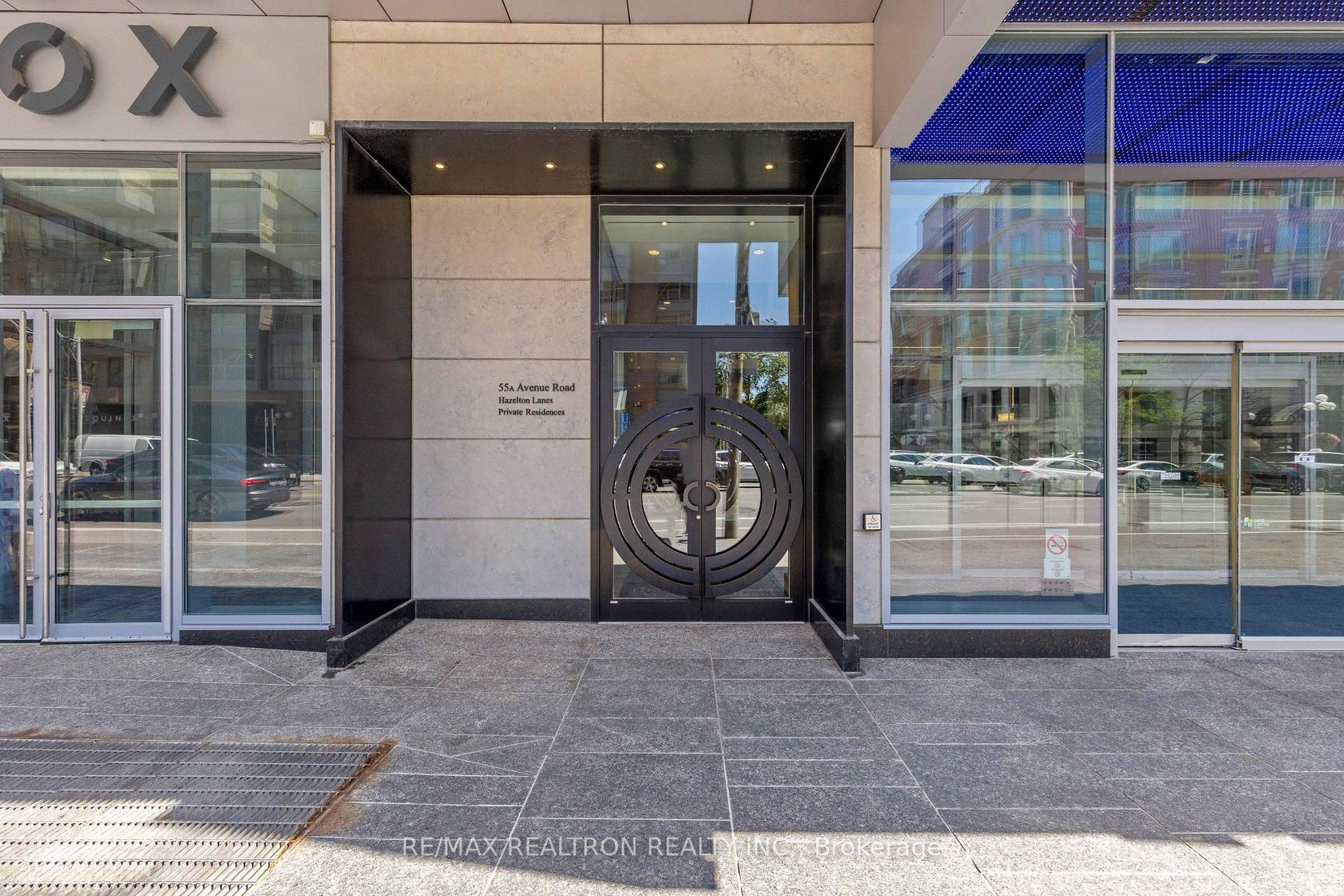 412 - 55A Avenue Road, Annex, Toronto 