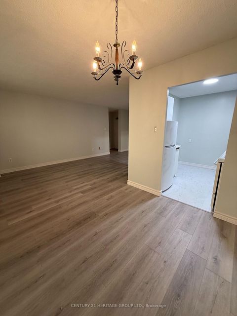 Photo 11 at 1202 - 1950 Kennedy Road, Dorset Park, Toronto