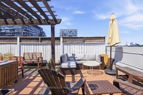 Photo 17 at PH27 - 500 Richmond St Street W, Waterfront Communities C1, Toronto