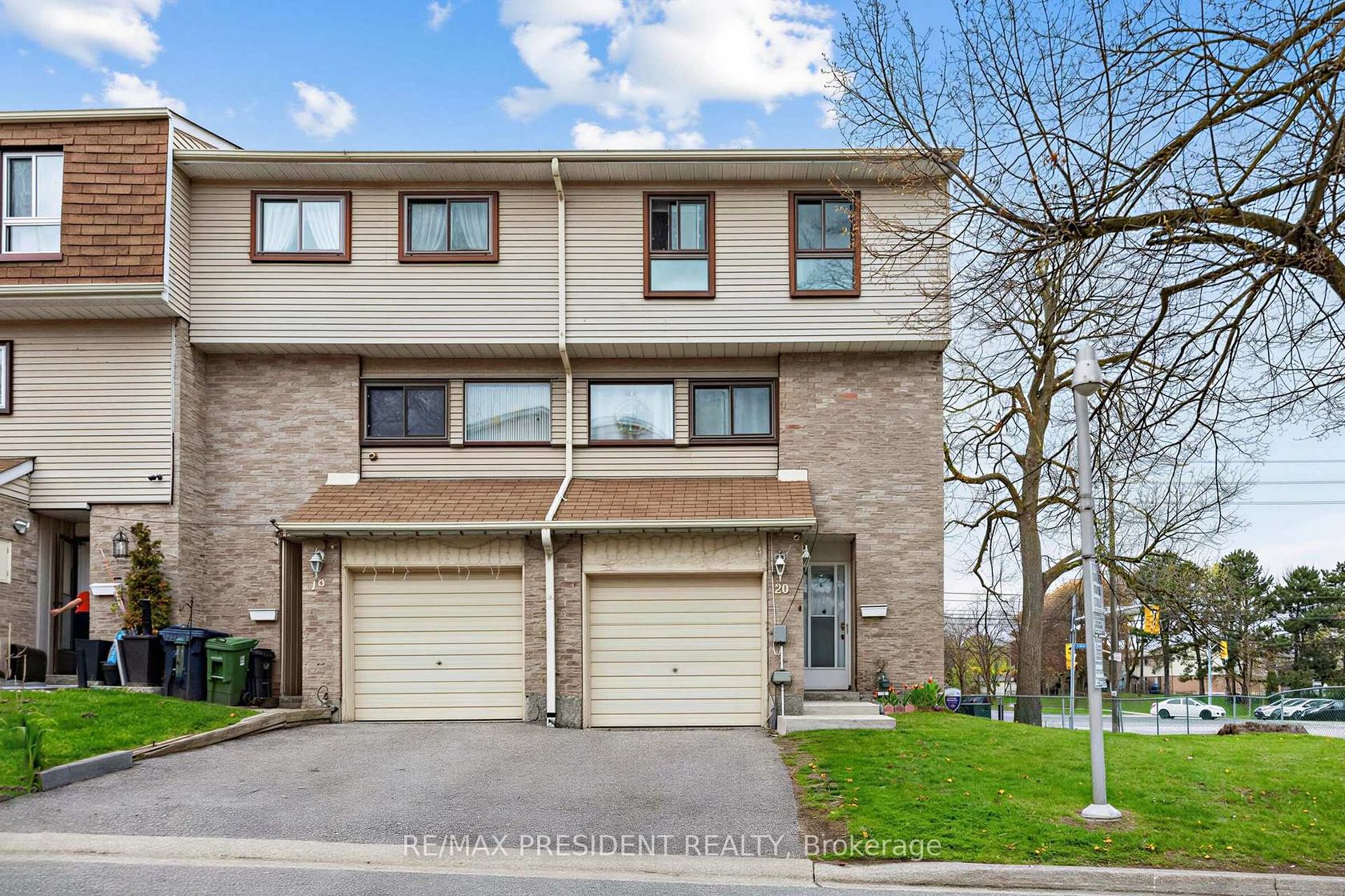 20 - 120 Murison Boulevard, Malvern, Toronto photo number 2