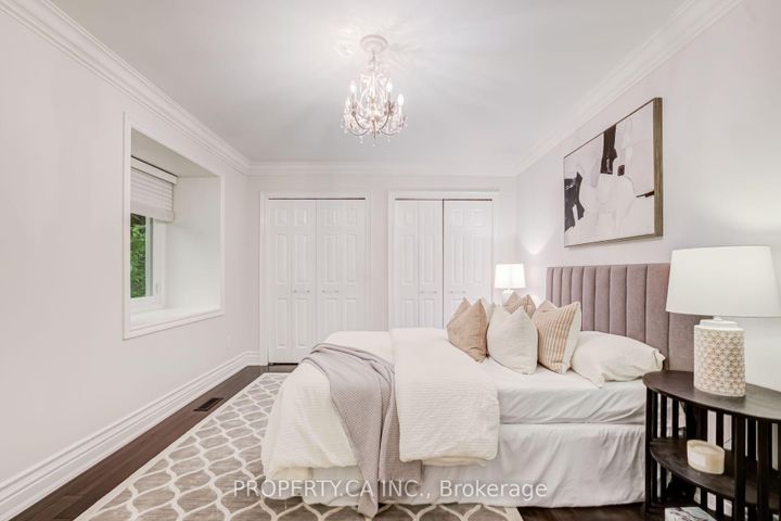 Photo 26 at 143 Cambridge Crescent, South Richvale, Richmond Hill