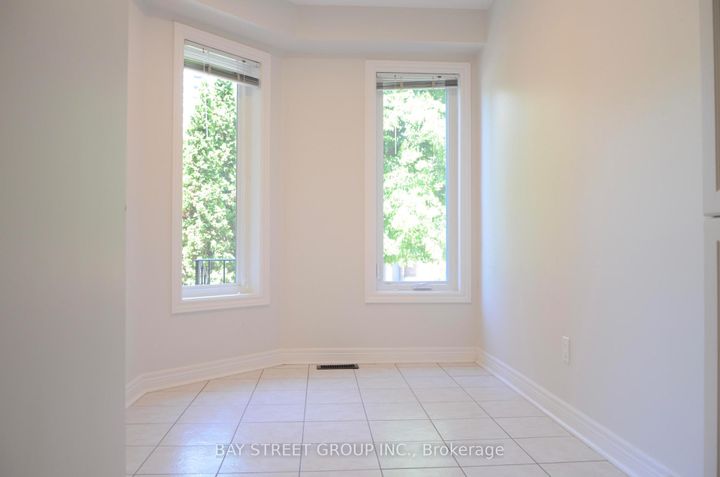 Photo 4 at #44 - 1905 Broad Hollow Gate, Erin Mills, Mississauga
