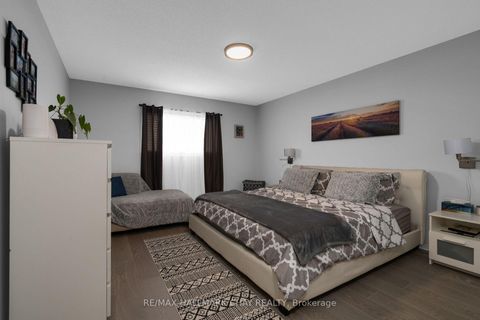 Photo 9 at 222 Wessenger Drive, Holly, Barrie