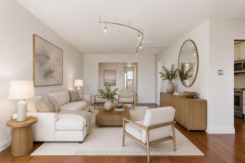 Photo 7 at 701 - 100 Canyon Avenue, Bathurst Manor, Toronto