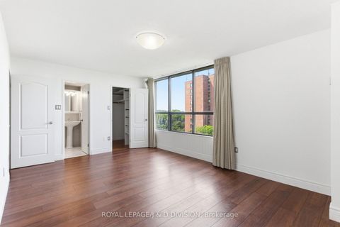Photo 16 at 701 - 100 Canyon Avenue, Bathurst Manor, Toronto
