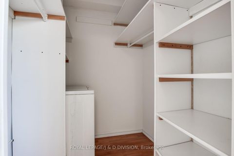 Photo 18 at 701 - 100 Canyon Avenue, Bathurst Manor, Toronto