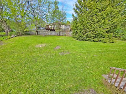 Photo 32 at 4 Bay Court, Historic Lakeshore Communities, Georgina