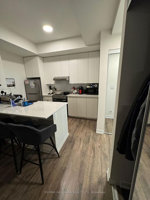Photo 2 at 111 - 140 Canon Jackson Drive, Greenbrook, Toronto