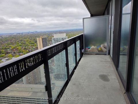 Photo 7 at 3604 - 8 Eglinton Avenue E, Mount Pleasant West, Toronto