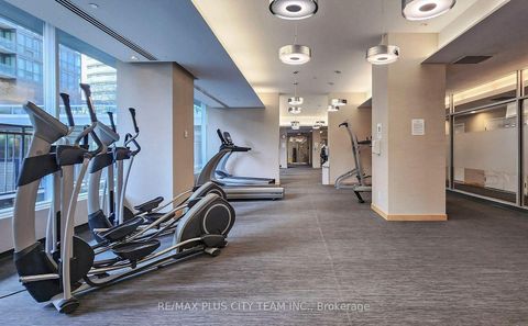 Photo 13 at 2206 - 65 Bremner Boulevard, Waterfront Communities C1, Toronto