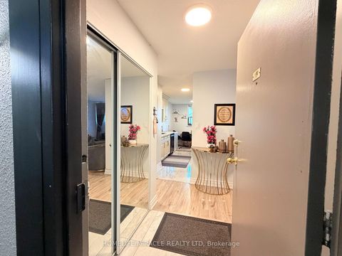 Photo 7 at 714 - 100 Wingarden Court, Malvern, Toronto