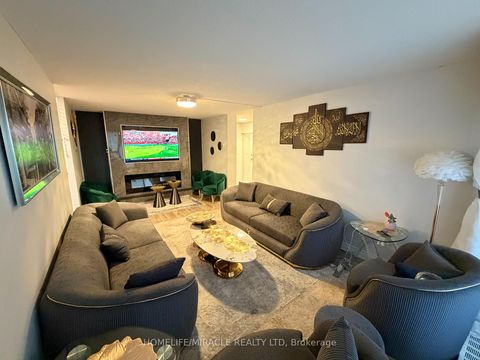 Photo 12 at 714 - 100 Wingarden Court, Malvern, Toronto