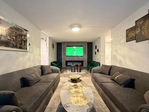 Photo 15 at 714 - 100 Wingarden Court, Malvern, Toronto