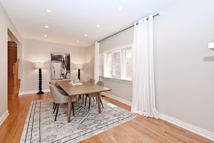 Photo 7 at 124 Milby Crescent, Bradford, Bradford West Gwillimbury