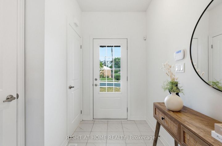 Photo 3 at 415 East 16th Street, Hill Park, Hamilton