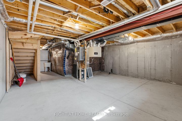 Photo 37 at 415 East 16th Street, Hill Park, Hamilton