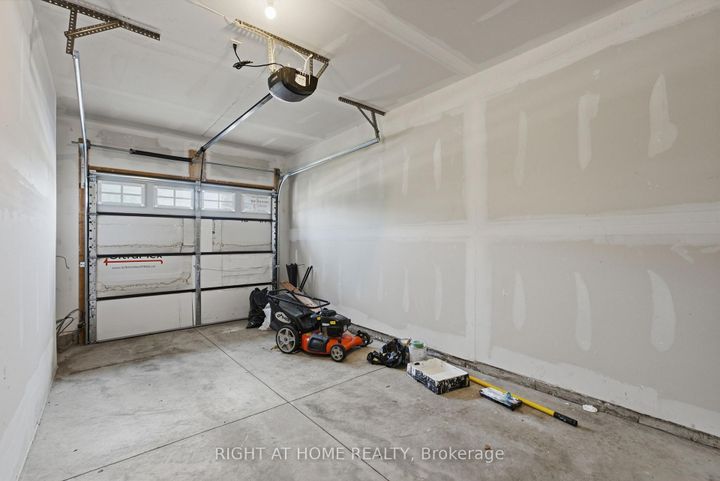 Photo 38 at 415 East 16th Street, Hill Park, Hamilton