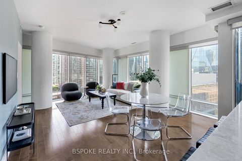 Photo 2 at 1502 - 8 The Esplanade Avenue, Waterfront Communities C8, Toronto