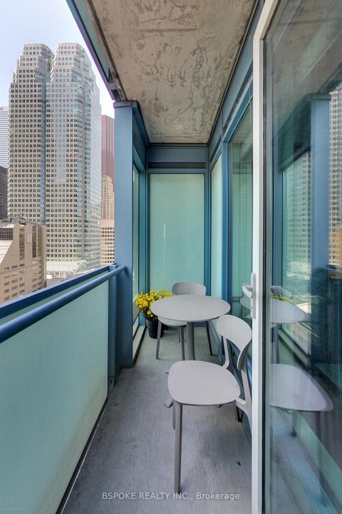 Photo 36 at 1502 - 8 The Esplanade Avenue, Waterfront Communities C8, Toronto