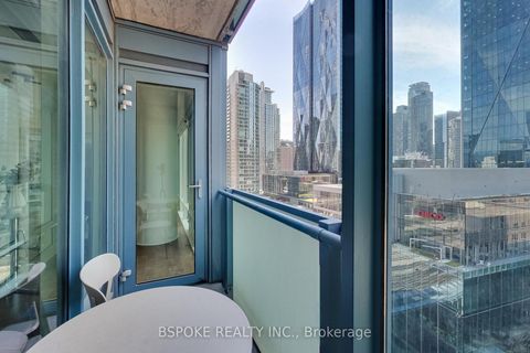 Photo 37 at 1502 - 8 The Esplanade Avenue, Waterfront Communities C8, Toronto