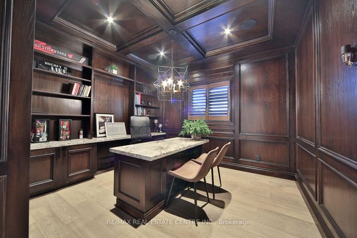 Photo 13 at 1098 Meredith Avenue, Lakeview, Mississauga