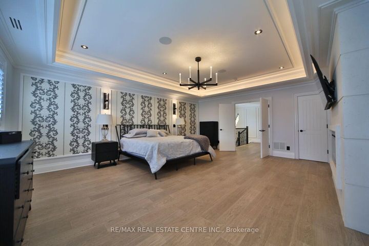 Photo 23 at 1098 Meredith Avenue, Lakeview, Mississauga