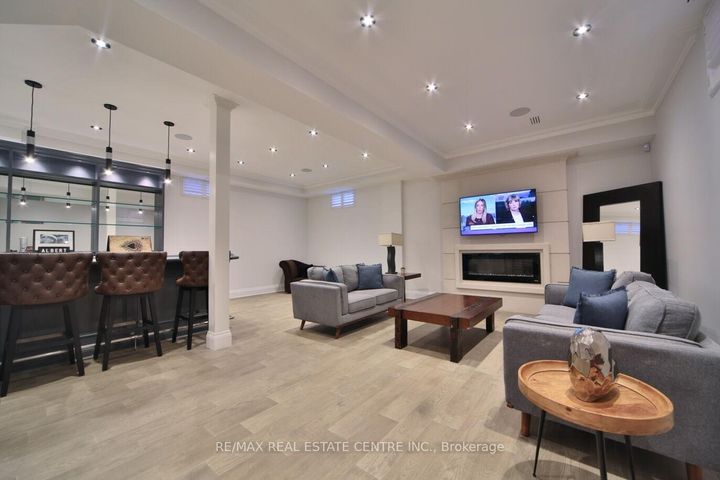Photo 35 at 1098 Meredith Avenue, Lakeview, Mississauga