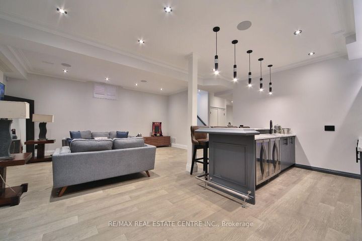 Photo 36 at 1098 Meredith Avenue, Lakeview, Mississauga