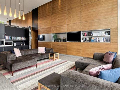 Photo 7 at 1406 - 75 The Donway W, Don Mills, Toronto