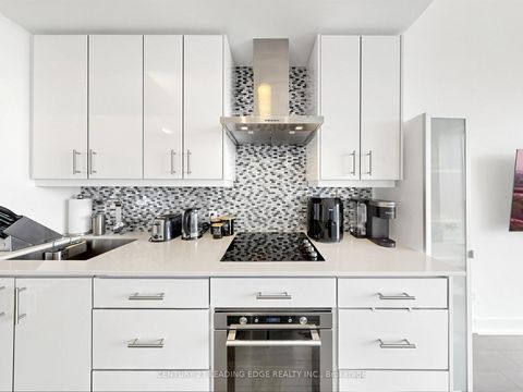 Photo 23 at 1406 - 75 The Donway W, Don Mills, Toronto