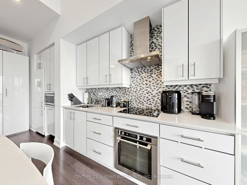 Photo 24 at 1406 - 75 The Donway W, Don Mills, Toronto