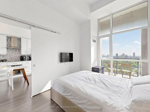 Photo 27 at 1406 - 75 The Donway W, Don Mills, Toronto