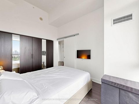 Photo 29 at 1406 - 75 The Donway W, Don Mills, Toronto