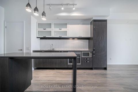 Photo 4 at 314 - 783 Bathurst Street, University, Toronto