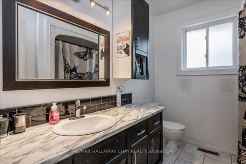 Photo 9 at 611 Big Bay Point Rd Road, Bayshore, Barrie