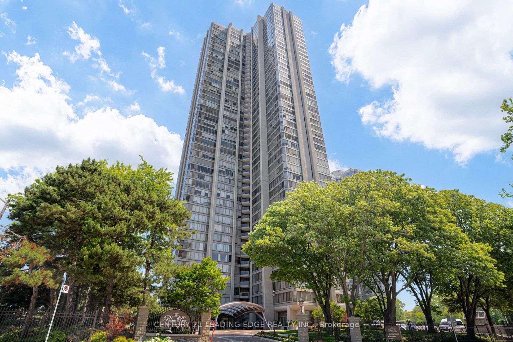 3706 - 2045 Lake Shore Boulevard W, Mimico, Toronto photo number 2