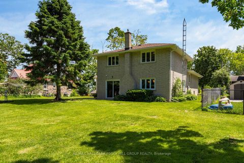 Photo 1 at 2222 Victoria Street, Stroud, Innisfil
