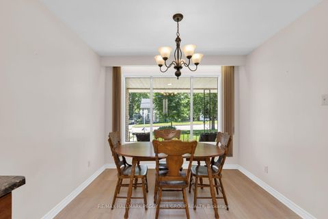 Photo 3 at 2222 Victoria Street, Stroud, Innisfil