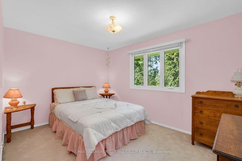 Photo 6 at 2222 Victoria Street, Stroud, Innisfil